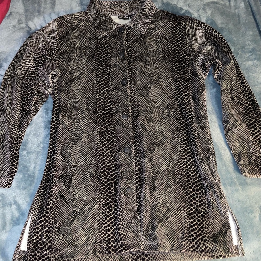 Vintage York Harbor button down blouse, size M, made in Turkey, snake print
